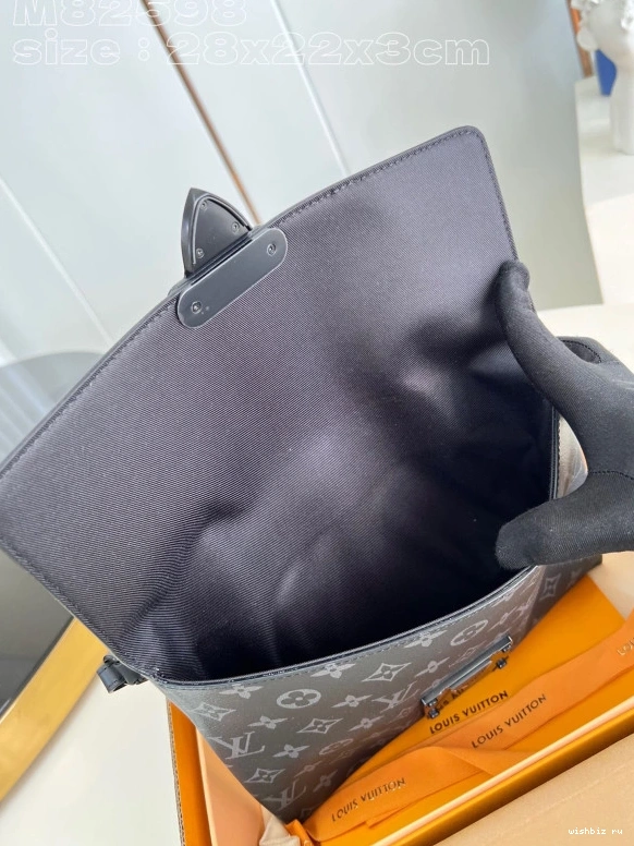 WIS S-LOCK VUITTON LOUIS POCHETTE 0227